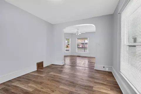 Living - 202 S West, Jackson, MI 49201 photo 7 of 7