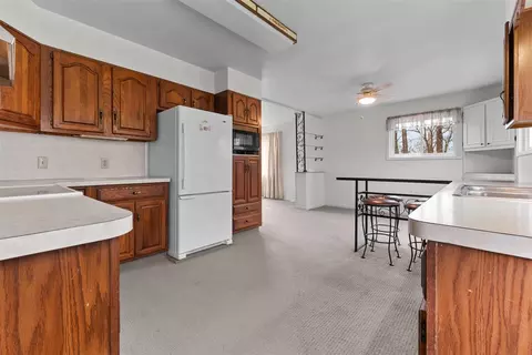 Kitchen - 7200 N Waldron, Jerome, MI 49249 photo 4 of 6