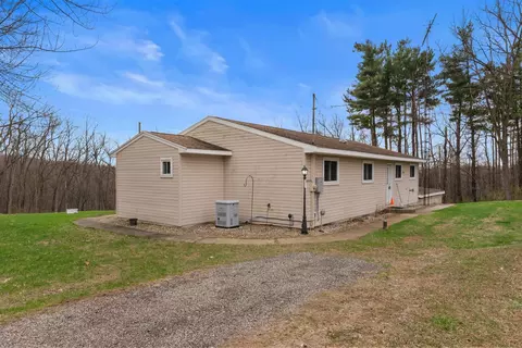 Exterior - 7200 N Waldron, Jerome, MI 49249 photo 9 of 14