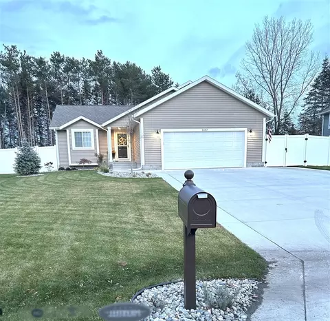 1157 Spruce Pointe, Whitehall, MI 49461