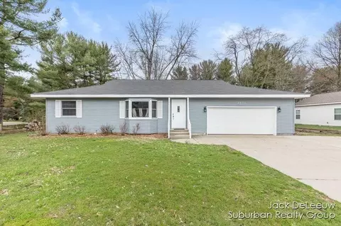 2653 Beeline, Holland, MI 49424