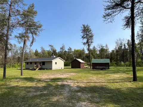 27 E 9 Mile, Irons, MI 49644