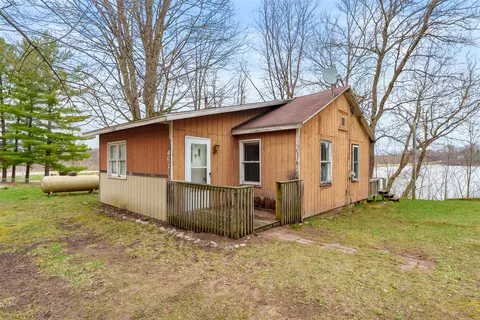 461 21st, Otsego, MI 49078