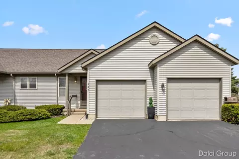 227 Heatherview, Sparta, MI 49345