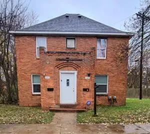 820-822 Wallace, Kalamazoo, MI 49048