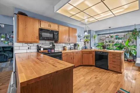 Kitchen - 45 Mill, Saranac, MI 48881 photo 2 of 2