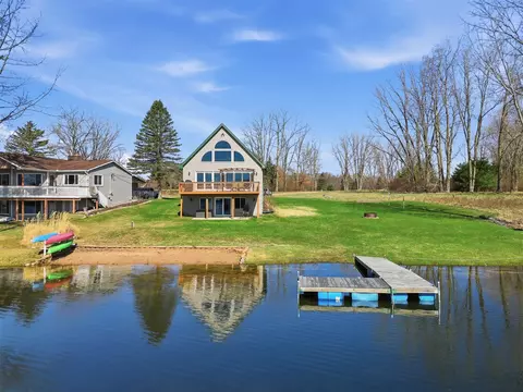 11417 Pinecrest, Canadian Lakes, MI 49346