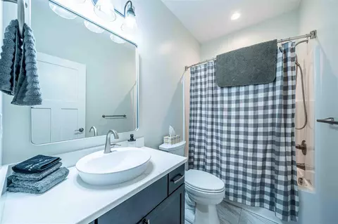 Bath - 7920 W Juniper Bch, Mears, MI 49436 photo 3 of 4
