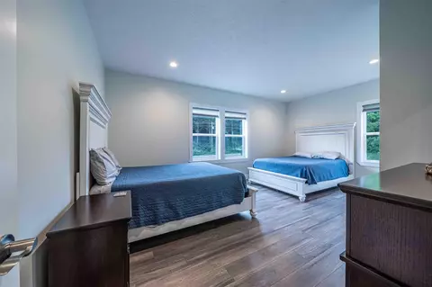 Bedroom - 7920 W Juniper Bch, Mears, MI 49436 photo 4 of 8