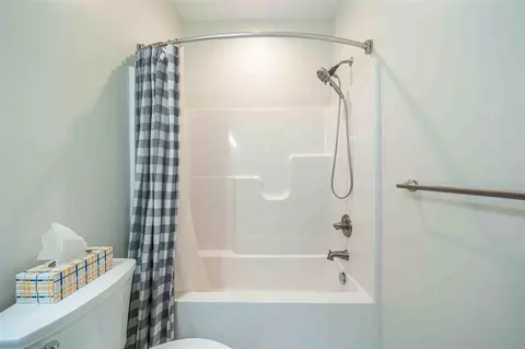 Bath - 7920 W Juniper Bch, Mears, MI 49436 photo 4 of 4