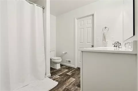 Bath - 17803 Bluff, Three Rivers, MI 49093 photo 1 of 2