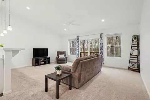 Living - 17803 Bluff, Three Rivers, MI 49093 photo 2 of 2