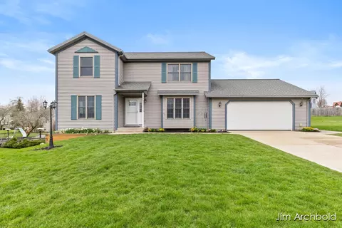 2927 Valley, Grand Rapids, MI 49544