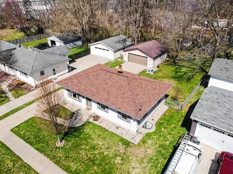 2421 Thornwood, Wyoming, MI 49519