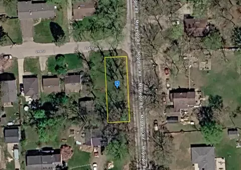 8511 2nd, Pinckney, MI 48169