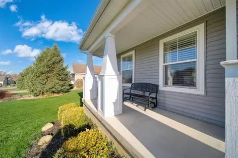 Exterior - 744 Pemberton, Jackson, MI 49203 photo 3 of 9