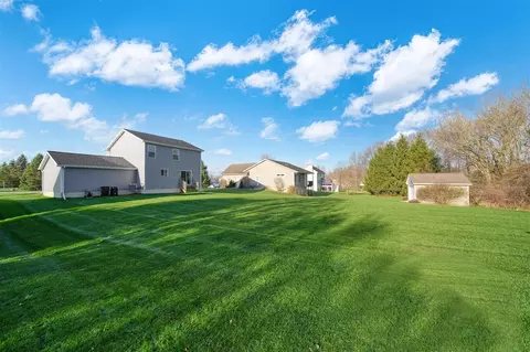 Exterior - 744 Pemberton, Jackson, MI 49203 photo 6 of 9
