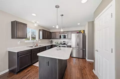 Kitchen - 744 Pemberton, Jackson, MI 49203 photo 1 of 4