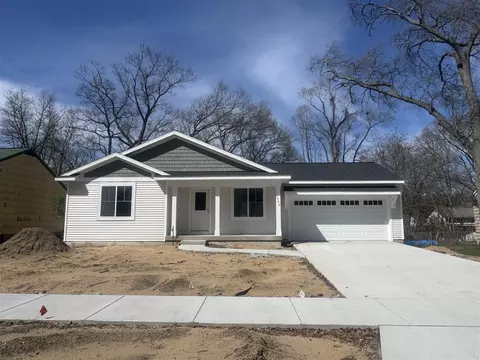 1366 Leonard, Muskegon, MI 49442