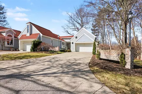 16840 Landing, Spring Lake, MI 49456