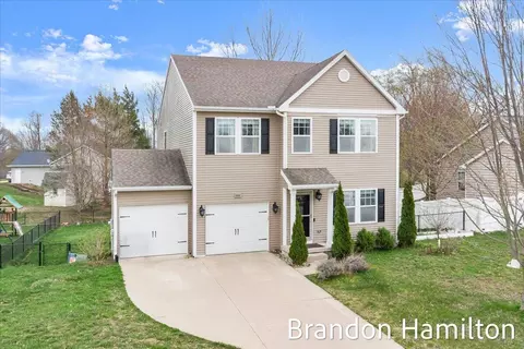 5492 Case, Wyoming, MI 49418