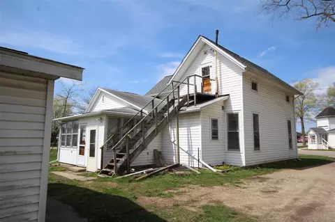 Exterior - 304 E Pr, Vicksburg, MI 49097 photo 9 of 11