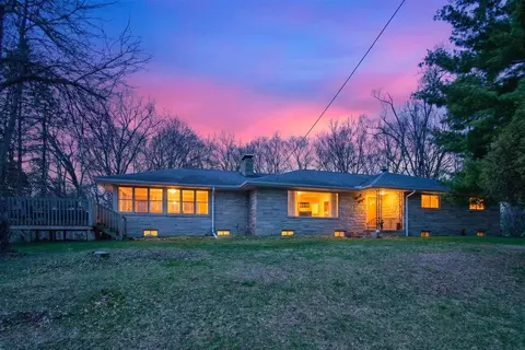Exterior - 3928 Stonewall, Jackson, MI 49203 photo 1 of 14