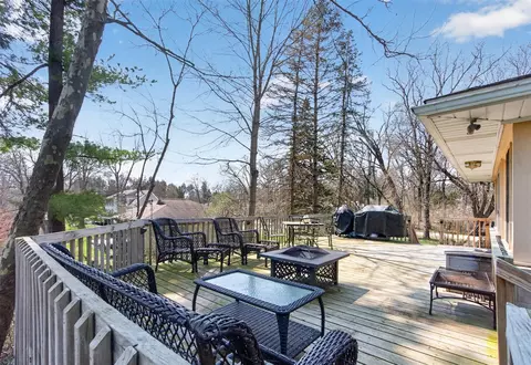 Exterior - 3928 Stonewall, Jackson, MI 49203 photo 9 of 14