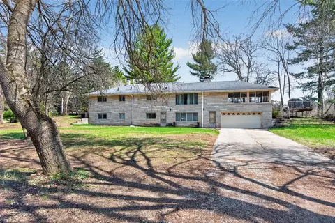 Exterior - 3928 Stonewall, Jackson, MI 49203 photo 11 of 14