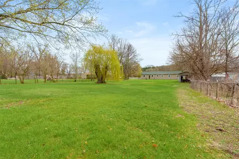 220 Mary, Plainwell, MI 49080 photo 28