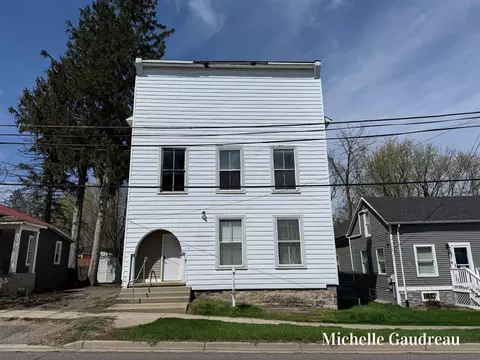 116 W Main, Caledonia, MI 49316