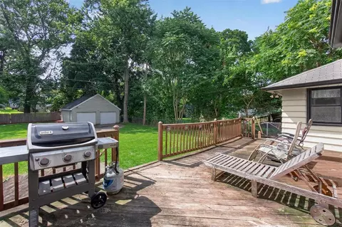 Exterior - 326 Edward, Jackson, MI 49201 photo 5 of 10