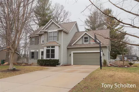 4365 Chateau W, Hudsonville, MI 49426