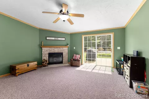 4584 E Valeries Way, Newaygo, MI 49337 photo 8
