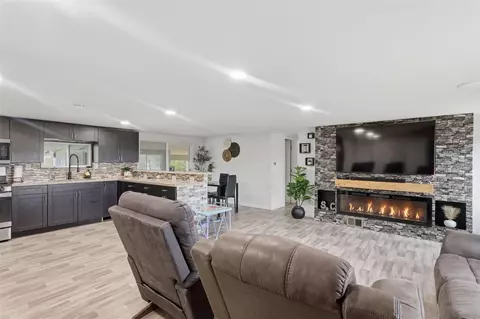 5691 E Coe, Shepherd, MI 48883 photo 6