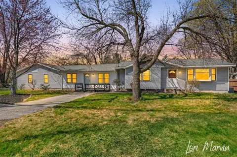 736 Irving, Otsego, MI 49078