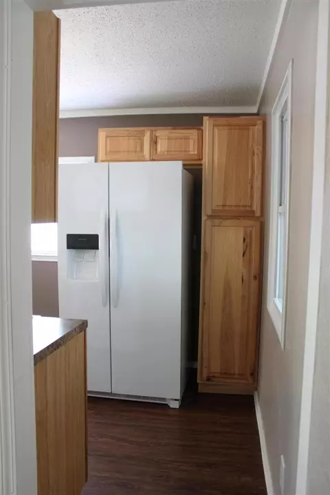 Kitchen - 411 Block, Coldwater, MI 49036 photo 3 of 4