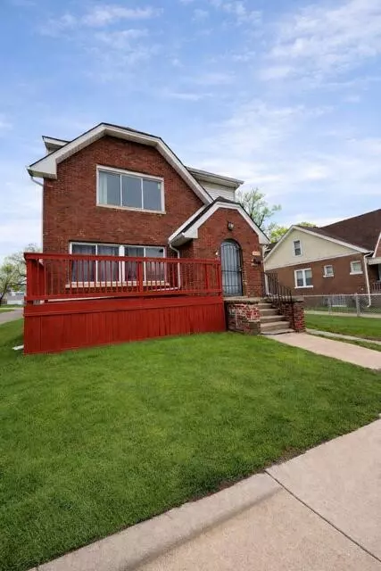 15794 Ohio, Detroit, MI 48238