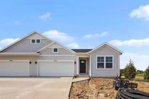 6600 Bellflower #9, Zeeland, MI 49464