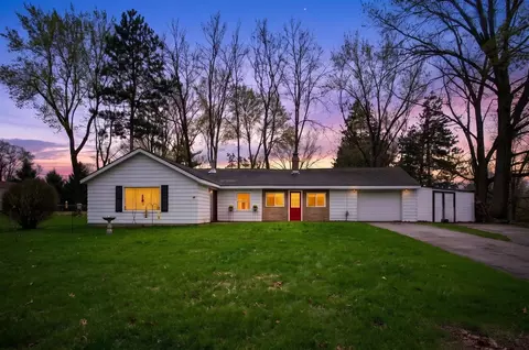 2985 Garden City, Jackson, MI 49201