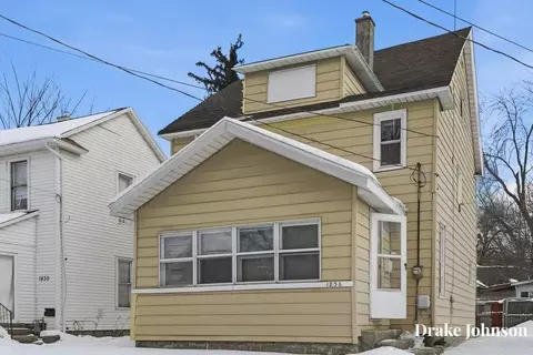 1836 Buchanan, Grand Rapids, MI 49507