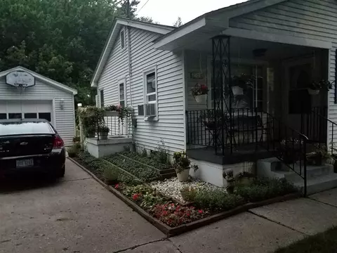 Exterior - 202 Engle, Olivet, MI 49076 photo 7 of 12