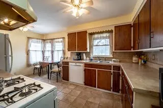 Kitchen - 202 Engle, Olivet, MI 49076 photo 1 of 2