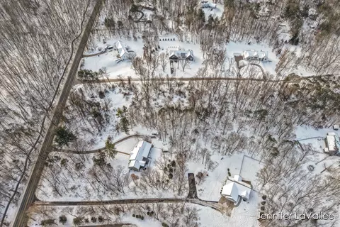 8771 Bailey, Ada, MI 49301 photo 11