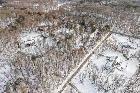8771 Bailey, Ada, MI 49301 photo 9