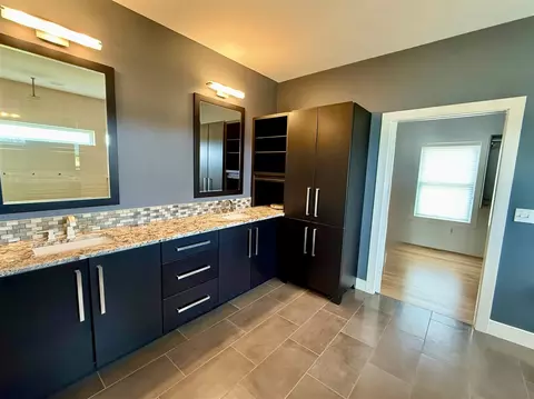 16054 Division, Marshall, MI 49068 photo 9