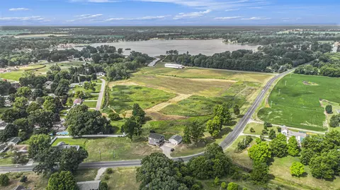 tbd Greenbriar, Decatur, MI 49045