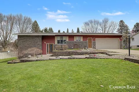 6486 Packer, Belmont, MI 49306
