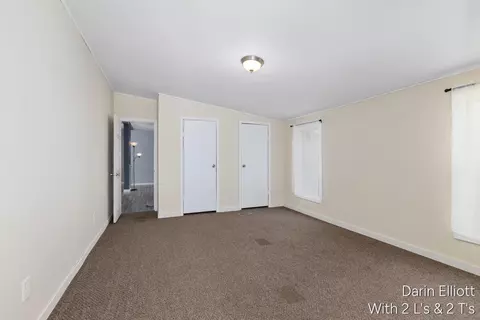 Bedroom - 633 E Main, Ionia, MI 48846 photo 1 of 4