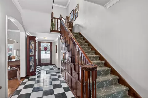 Entry Way - 1714 4th, Jackson, MI 49203 photo 1 of 11